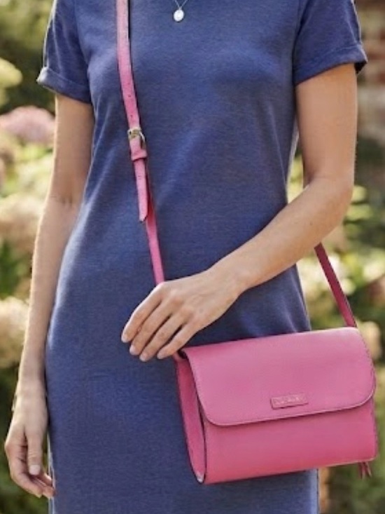 Vera Bradley Handbags - Vera Bradley Pink Women's Crossbody Bag